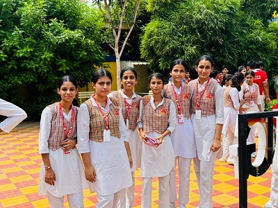 School Trip at Drizzling Land 2024